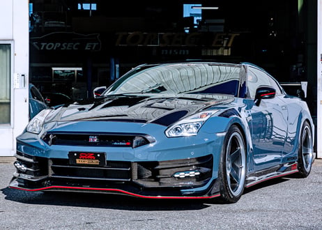 TOP SECRET  R35  M24  フルバンパーキット（ハーフカーボン）