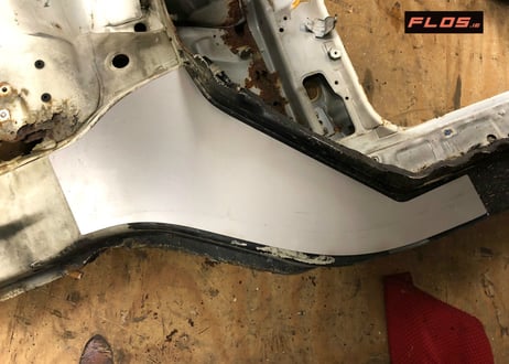 Flo's AE86  フロントシャシー強化プレート