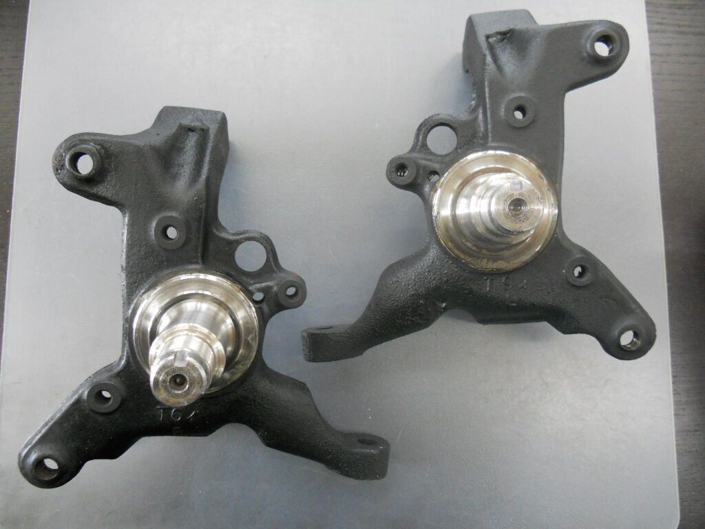 is純正ナックル レクサス(純正) 20系ISフロントナックル のパーツレビュー | クラウン