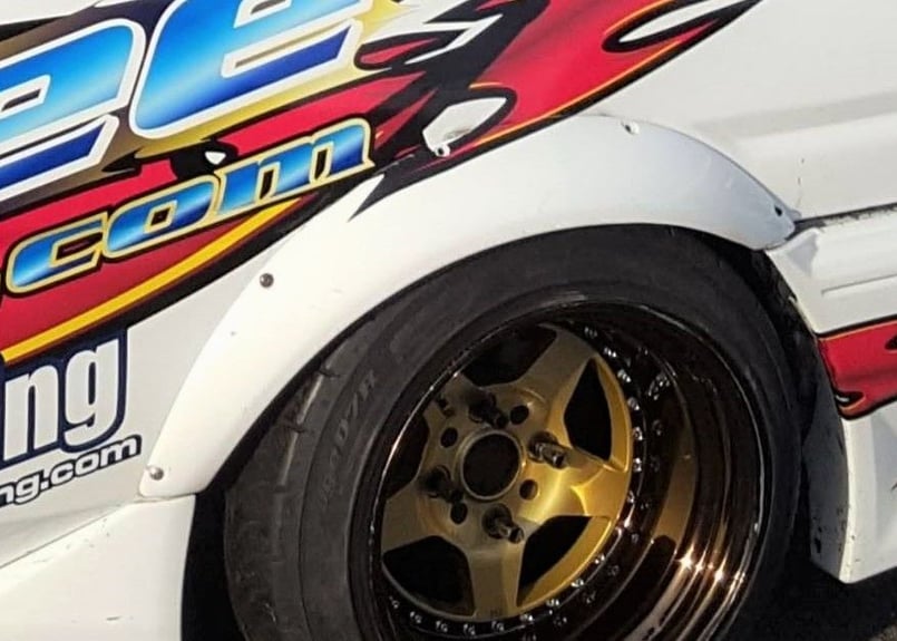 AE86 オーバーフェンダー 取付方法 AE86 オーバーフェンダー 取付方法 - メルカリ