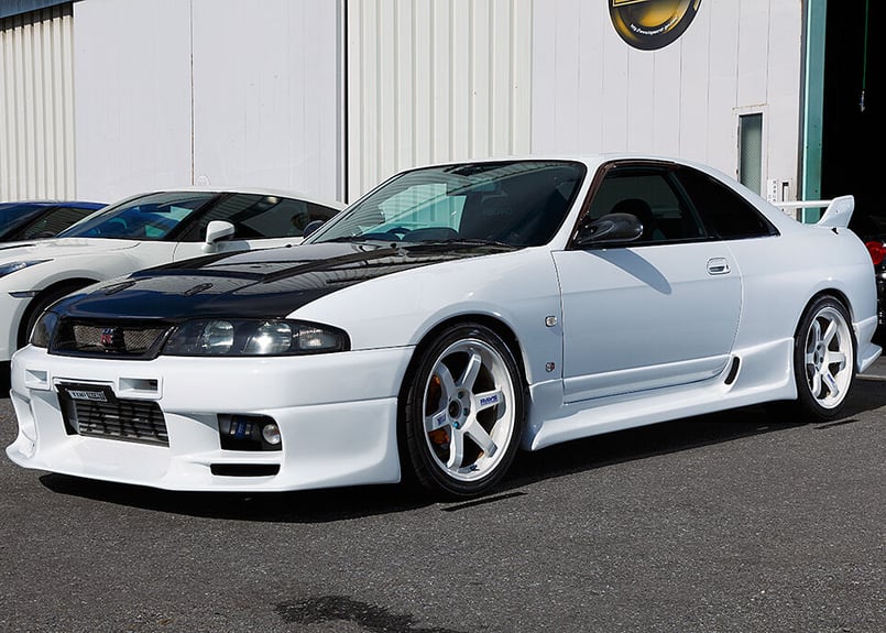 BCNR33 ボンネットフードトップモール R33 QM1 GT-R GTR Yahoo!オークション -「bcnr33 フードトップモール」の落札相場・落札価格