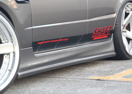 SHAFT AutoService ER34スカイライン4ドア用 タイプAサイドステップ