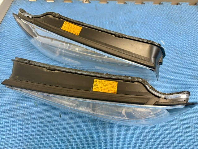 K！！！R34 スカイライン 純正ヘッドライトレンズ左右セット 中古】 R34スカイライン 純正ヘッドライトレンズ | Az-style