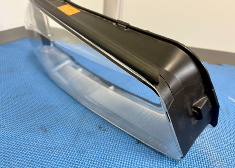 中古】 R34スカイライン 純正ヘッドライトレンズ | Az-style