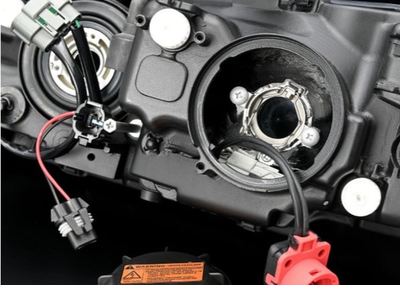 R34 スカイライン　後期　ヘッドライト WISESQUARE R34スカイラインヘッドライトハウジング（左右セット