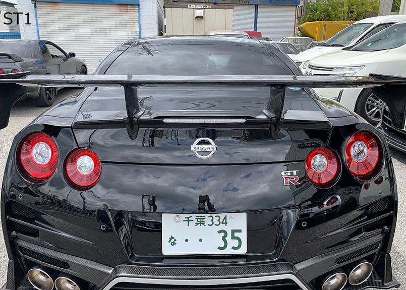 R35 GT-R 純正リアスポイラーウィング