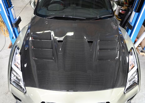 TOP SECRET  R35  ドライカーボン  M17 エアロボンネット