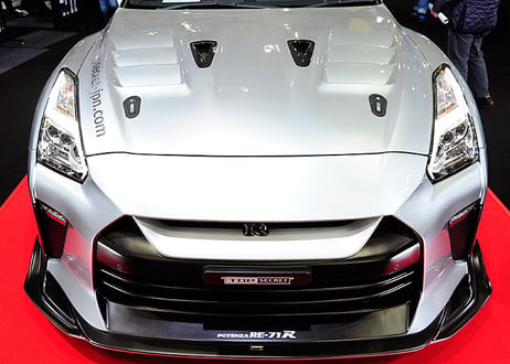 TOP SECRET  R35  M17 エアロボンネット（FRP）
