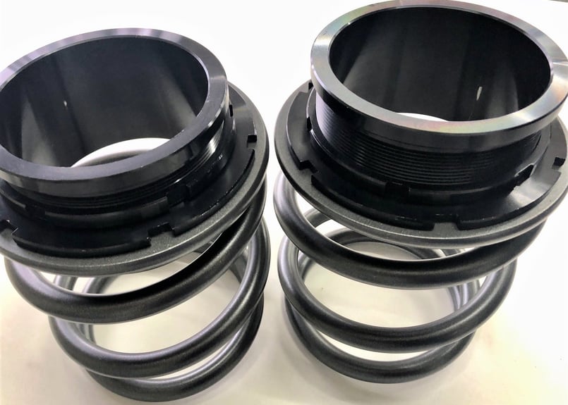 トヨタ レビン・トレノ AE86 リアバネ　アジャスター Racetech Japan AE86 リアアジャスターキット（7kgf/mm） | Az-s