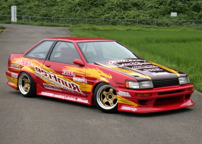 AE86 レビン　ボンネット！　サビなし　極上　 楽天市場】AE86 レビン ボンネットTYPE2 (フードロック付) カーボン