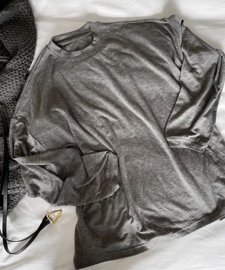 long sleeve t shirt gray