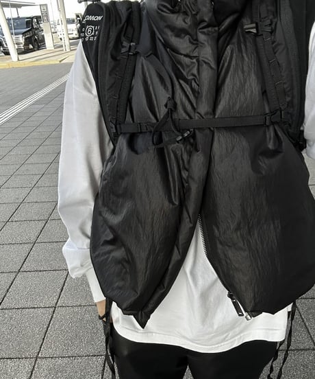 W name down vest black