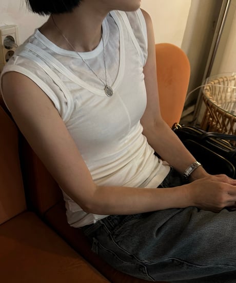 layeling sleeveles
