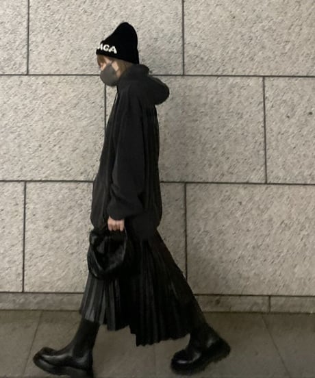 fake leather pleats skirt