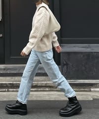 ハイネックケーブルニットivory