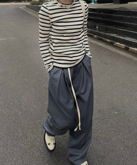 inbox pleats slacks gray