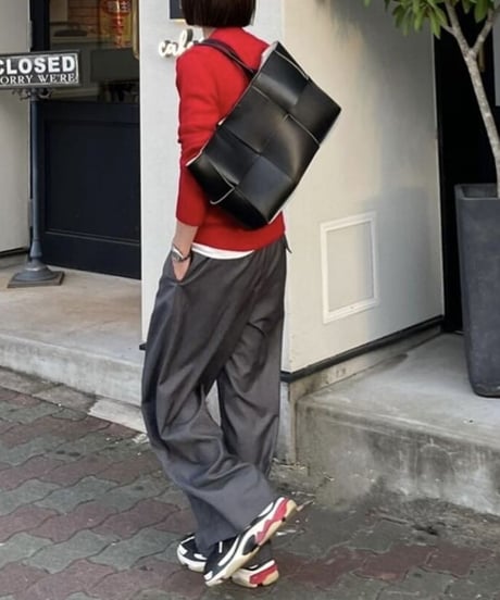 white belt 1tuck slacks (gray)