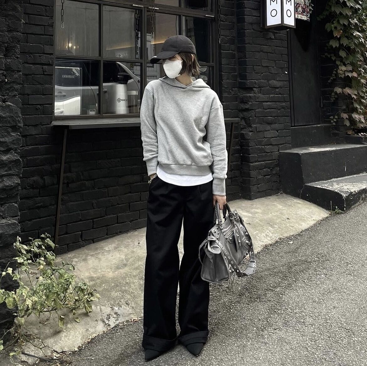 compact hoodie (black/gray) | ok.soon compact hoodie (black/gray) | ok.soon