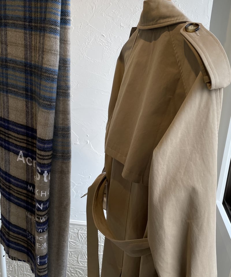 regular length］cotton trench coat (beige/black