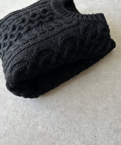cable knit black