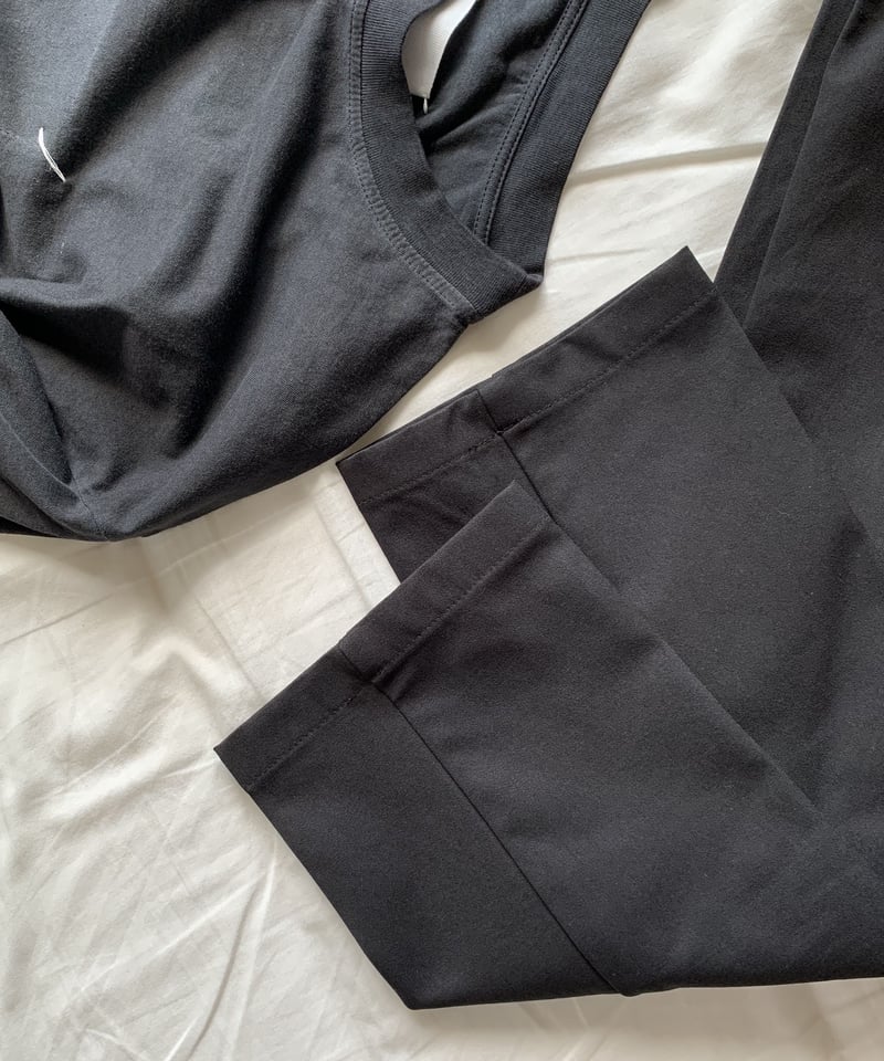 NEIGHBORHOOD テーパードスラックス S 黒 NEIGHBORHOOD テーパードスラックス S 黒 men'sテーパード