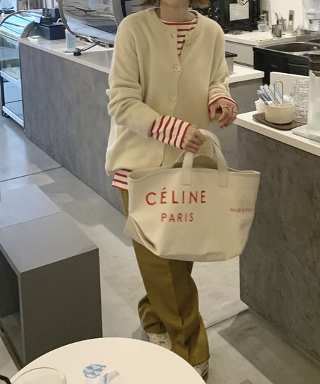 クルーネックニットカーディガン