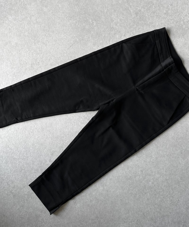 ok.soonオクスン | monotone tweed capri pants ok.soonオクスン | monotone tweed capri pants