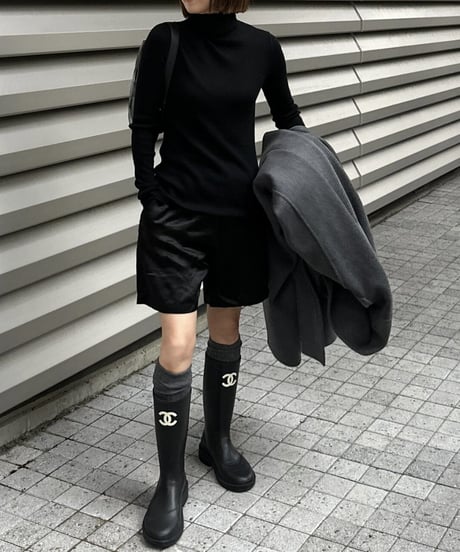 turtle neck sweater