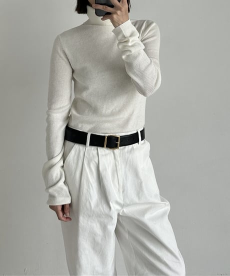 turtle neck sweater