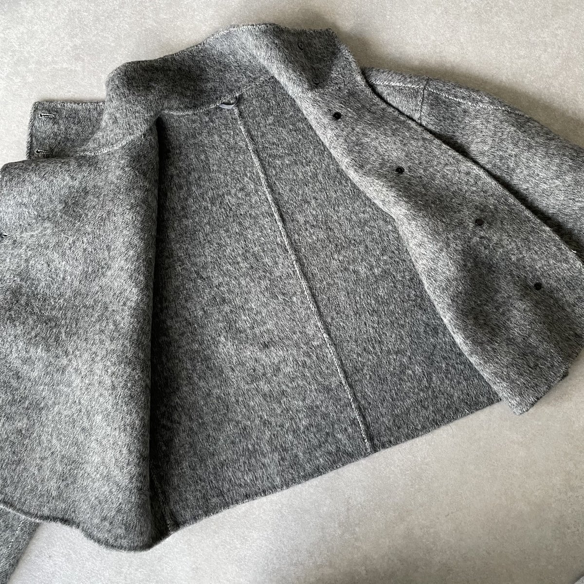 スタンドカラーショートコートgray,ecru | ok.soon スタンドカラーショートコートgray,ecru | ok.soon