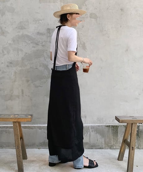 basic t-shirt (white/black)