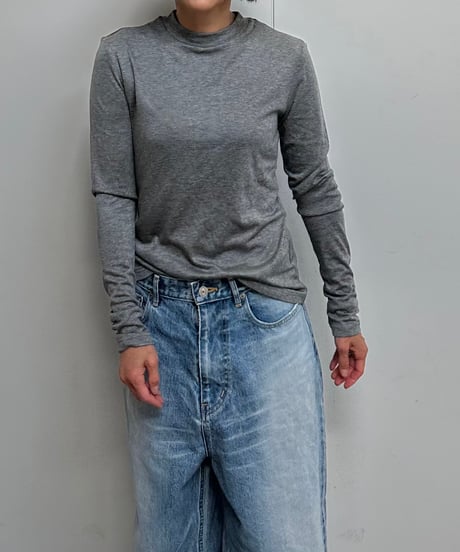 loose fitting long sleeve t gray