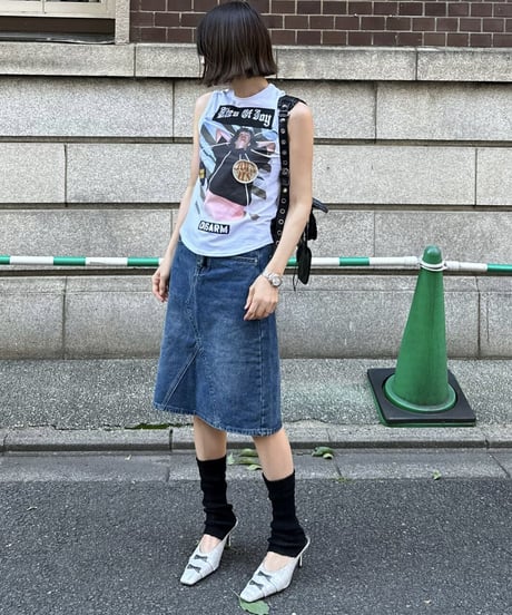 blue denim  skirt / cotton white t shirt