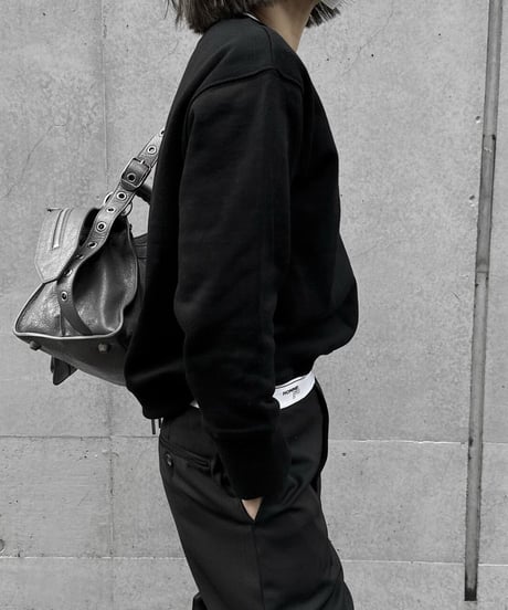 compact crew neck sweat shirt