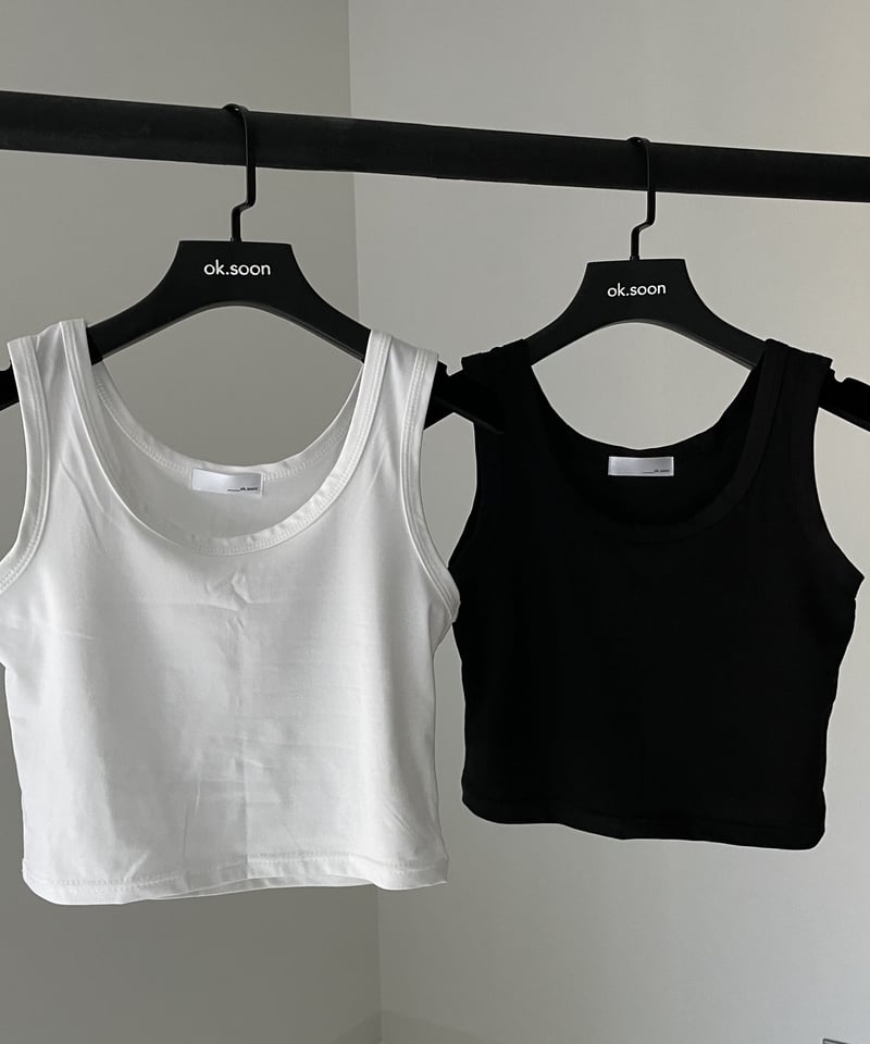 cropped tank (white/black) | ok.soon