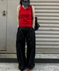 tank top red