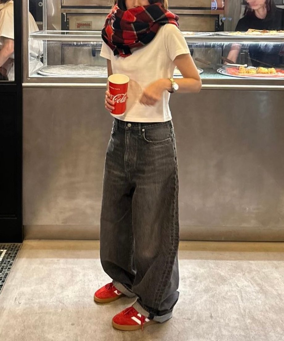 65d4e22180278e21953bf9c0