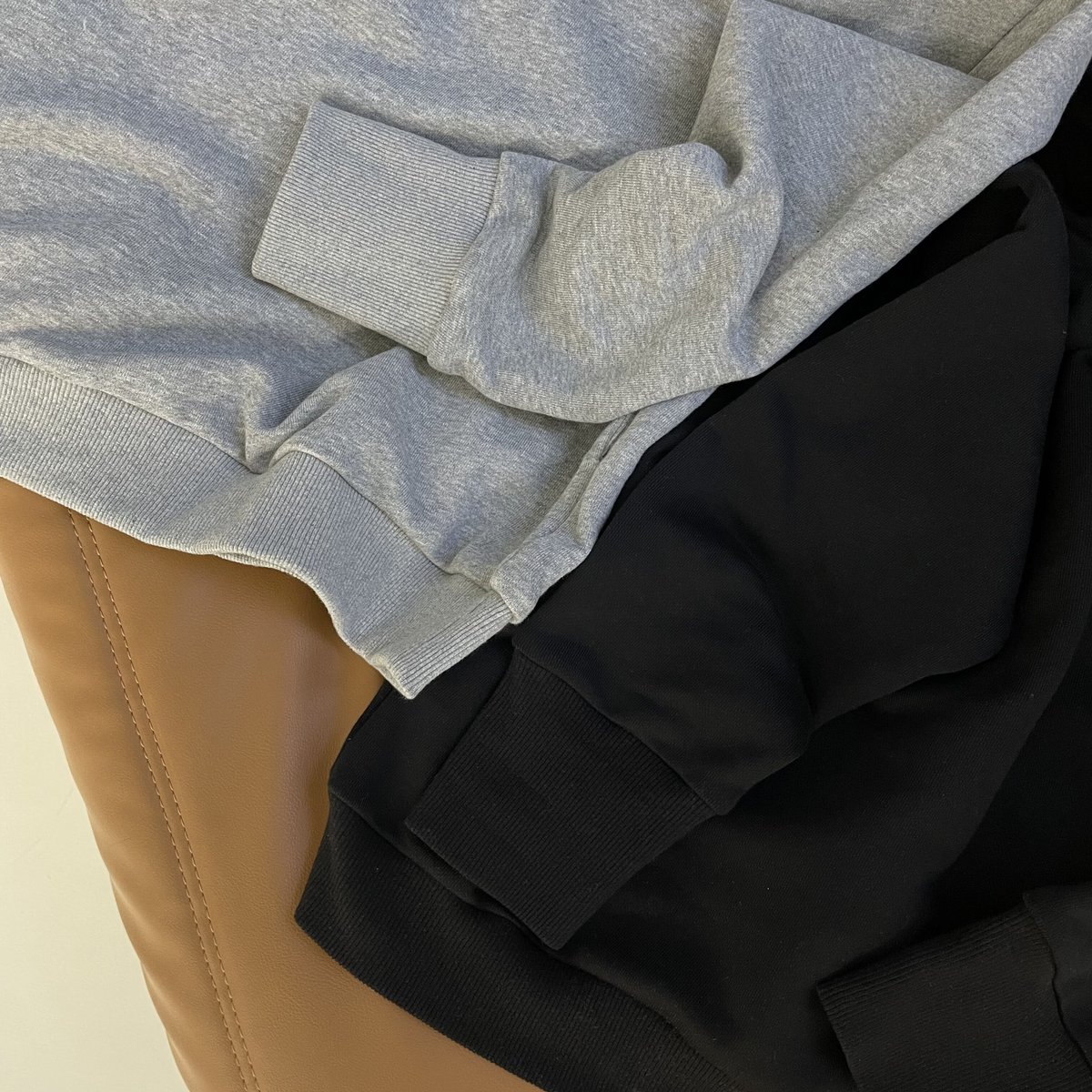 compact hoodie (black/gray) | ok.soon compact hoodie (black/gray) | ok.soon