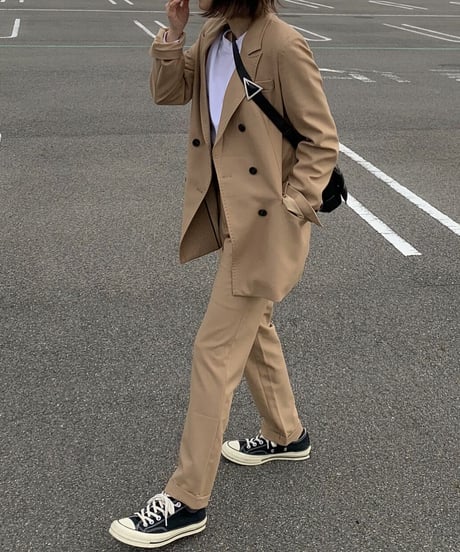 camelウール混セットアップスーツ