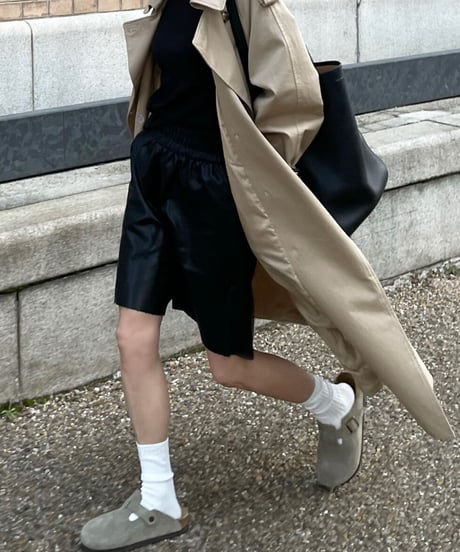 fake leather half pants