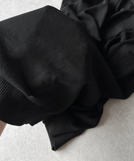 open neck half sleeve knit