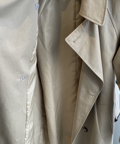 ［regular length］cotton trench coat (beige/black)