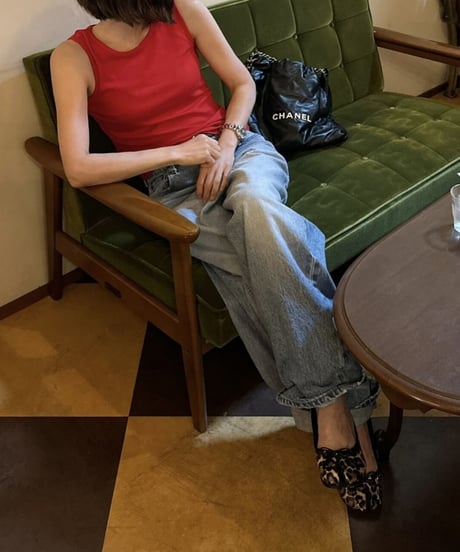 tank top red