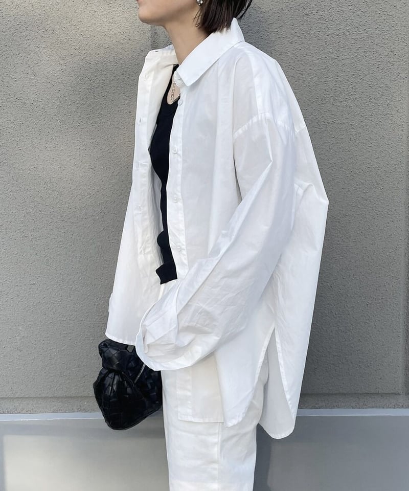⭐︎ほぼ新品⭐︎ENFOLD DRAPE-HEM SHIRT・ホワイト・ ⭐︎ほぼ新品⭐︎ENFOLD DRAPE-HEM SHIRT・ホワイト・ - メルカリ