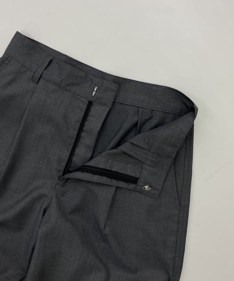 white belt 1tuck slacks (gray)