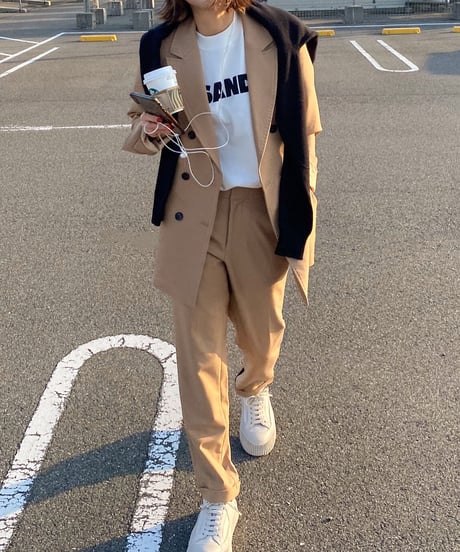 camelウール混セットアップスーツ