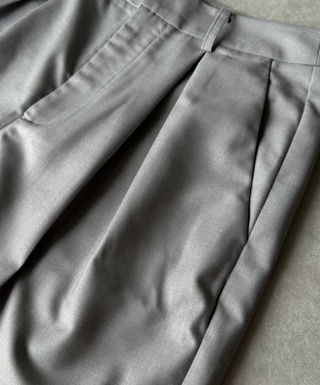 light gray slacks(S/M/L)
