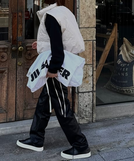 W name down vest （×FASHIRU）ecru