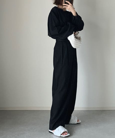 wool like wide tuck pants