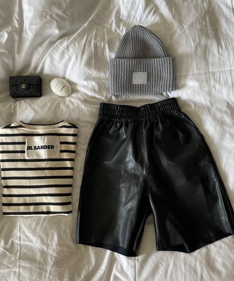 fake leather half pants